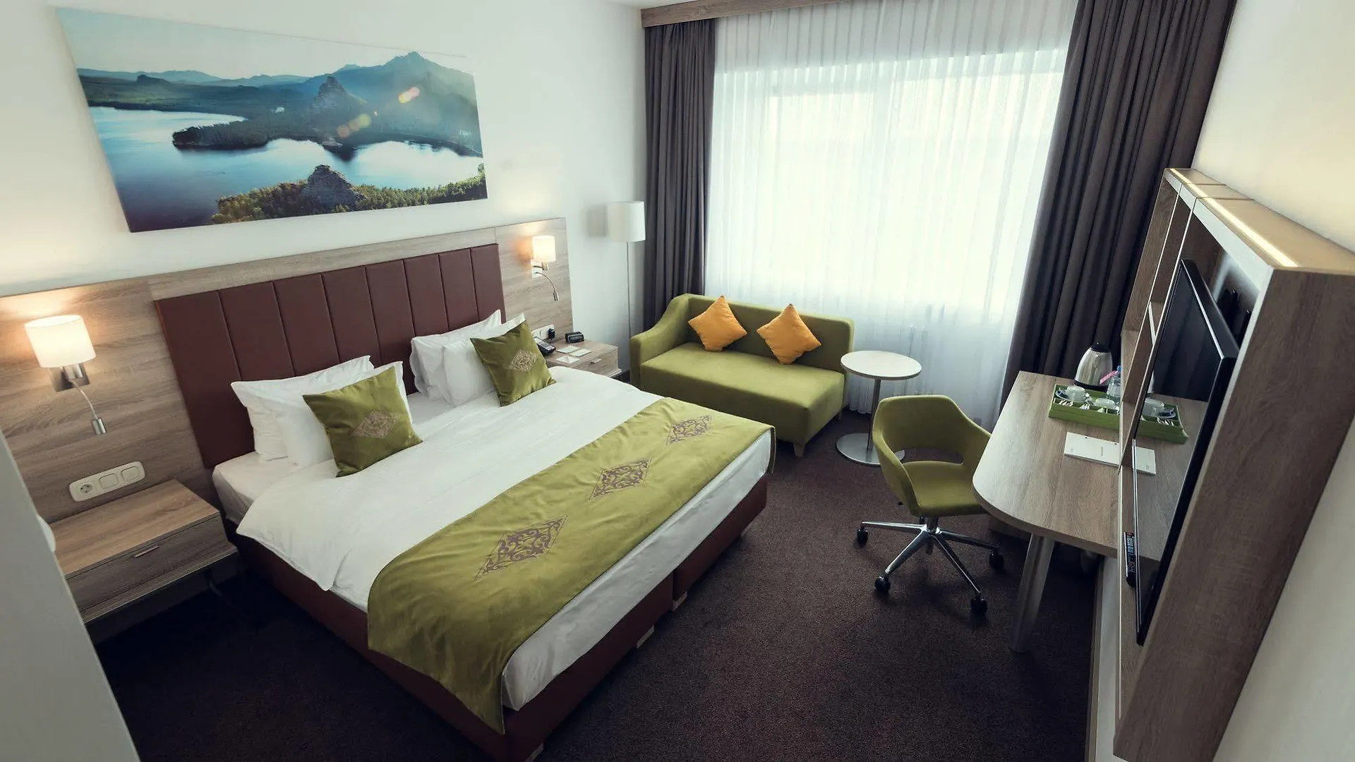Отель Wyndham Garden Astana 4*, Астана